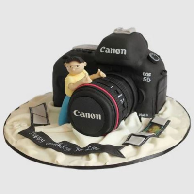 Custom Canon Camera Cake