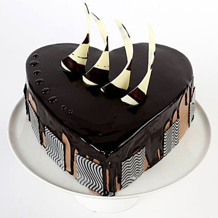 Chocolate Truffle Heart Shape Cake