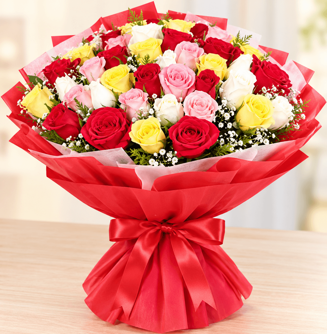Ruby Radiance – Luxury Bouquet of 40 Mixed Roses